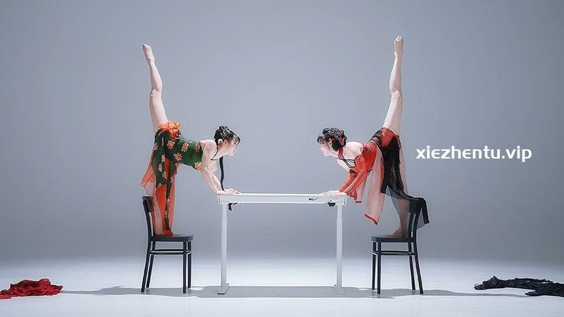 B站UP主#紫颜-小仙紫#晓丹小仙女儿 双倍旗袍舞蹈4K版一起欣赏