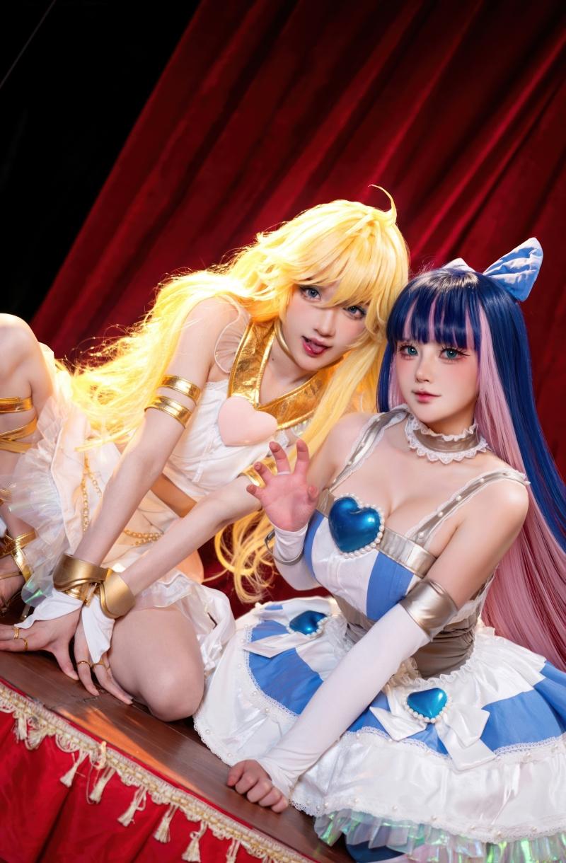 阿包也是兔娘 & 038;苏苏苏Sofia 吊带袜天使【33P-418MB】-小编强推