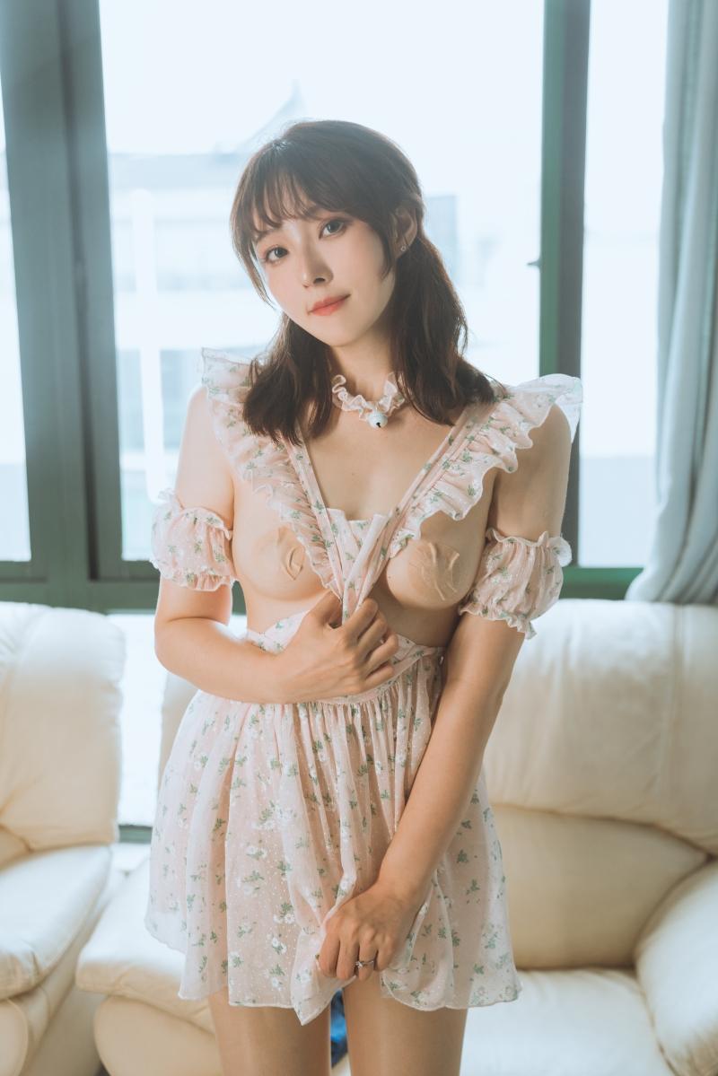 Natsuko夏夏子 碎花围裙【55P-1V-782MB】-非常赞