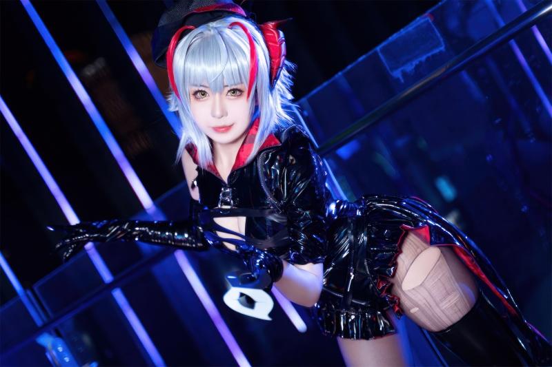 虎森森 明日方舟 W 怪盗【30P-325MB】-最佳coser